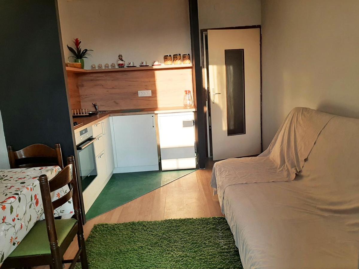 Apartamento Vuk Čačak Exterior foto