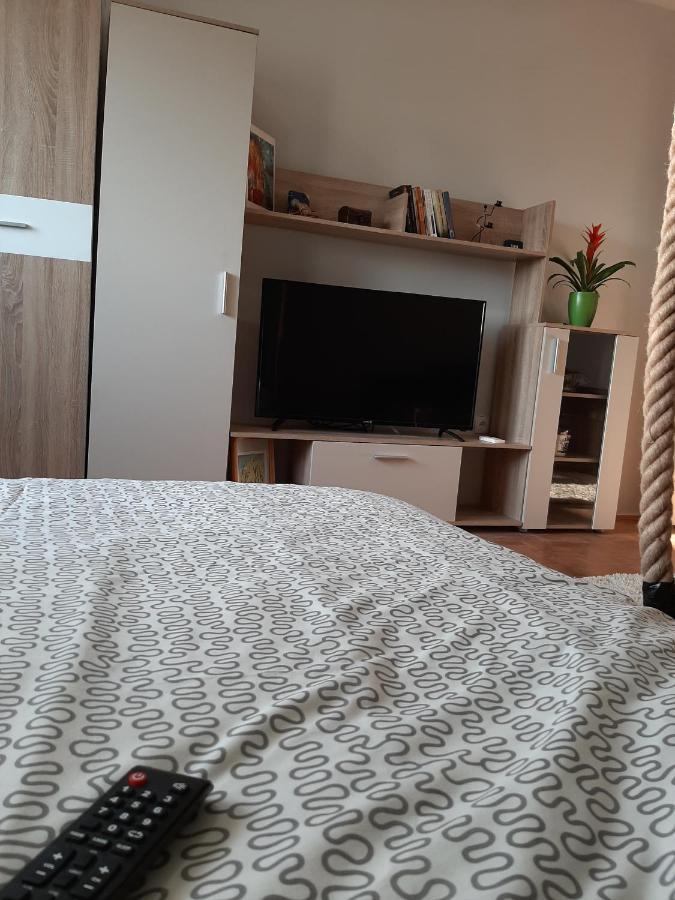 Apartamento Vuk Čačak Exterior foto